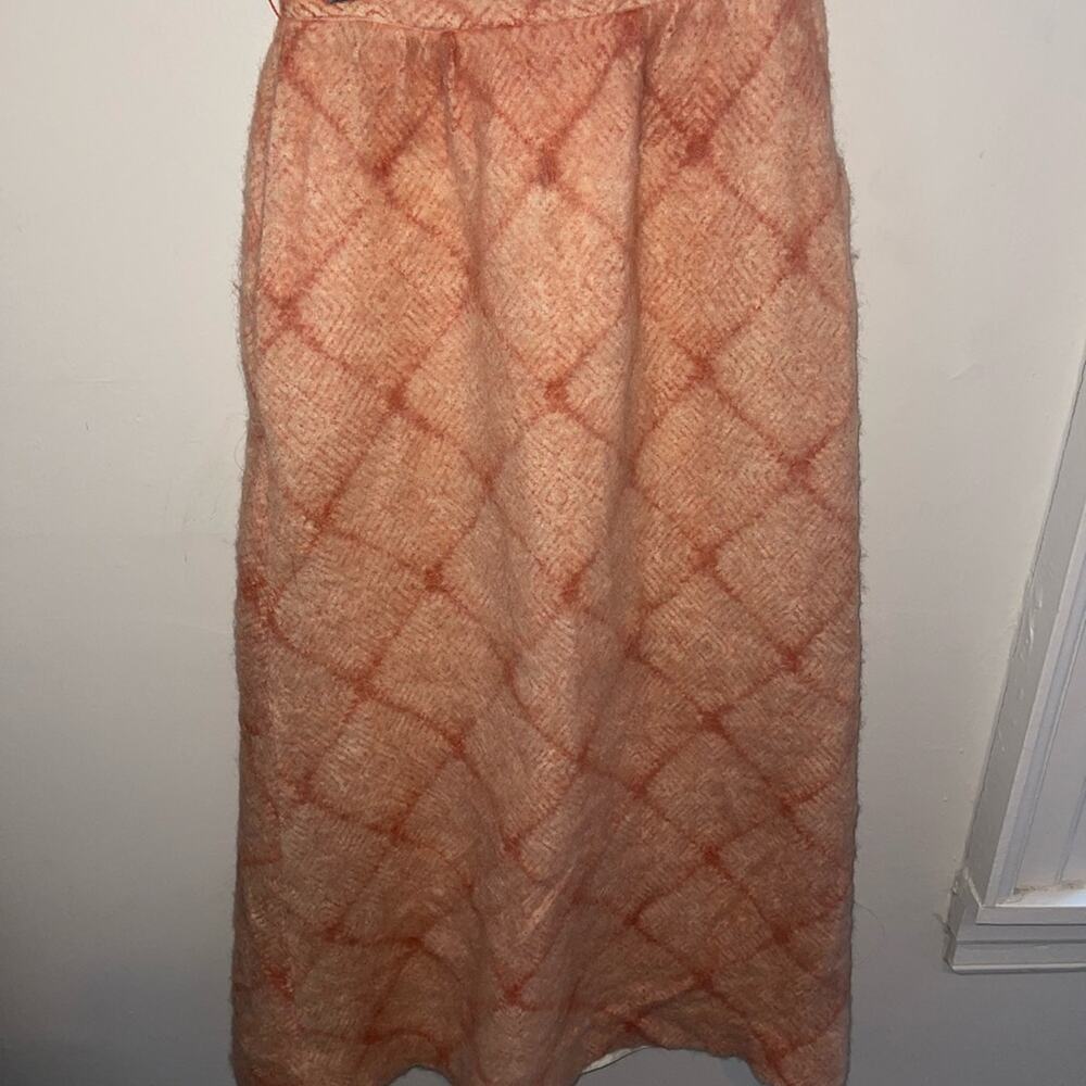 Vintage Elegant Coral Patterned Wool Skirt by Nelly de Crab